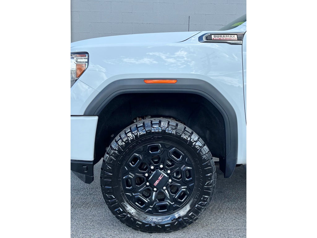2022 GMC Sierra 2500HD 4WD Crew Cab Standard Bed AT4