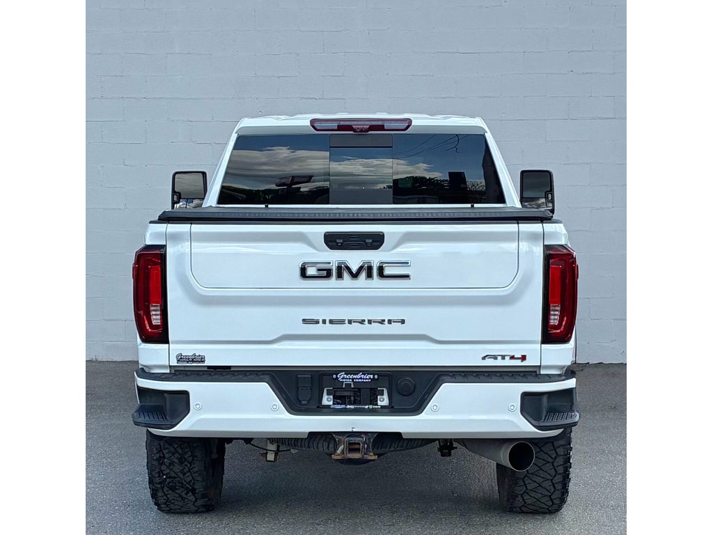 2022 GMC Sierra 2500HD 4WD Crew Cab Standard Bed AT4