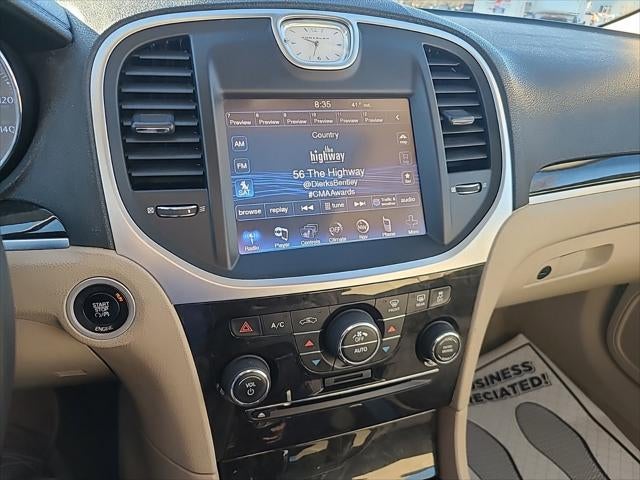 2013 Chrysler 300 Motown