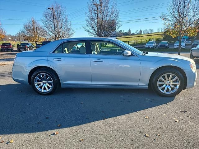 2013 Chrysler 300 Motown