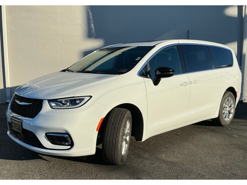 2026 Chrysler Pacifica PACIFICA SELECT AWD