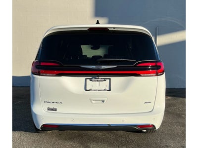 2026 Chrysler Pacifica PACIFICA SELECT AWD