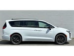 2027 Chrysler Pacifica LIMITED AWD