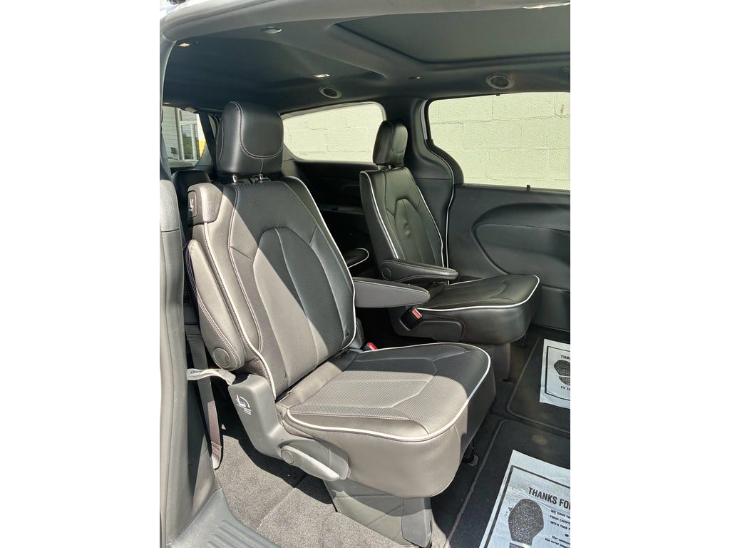 2027 Chrysler Pacifica LIMITED AWD