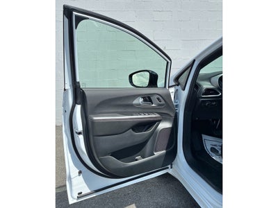 2027 Chrysler Pacifica LIMITED AWD