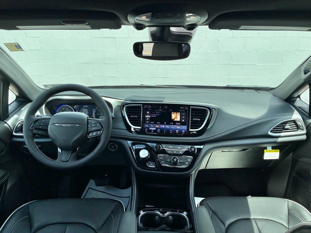 2027 Chrysler Pacifica LIMITED AWD