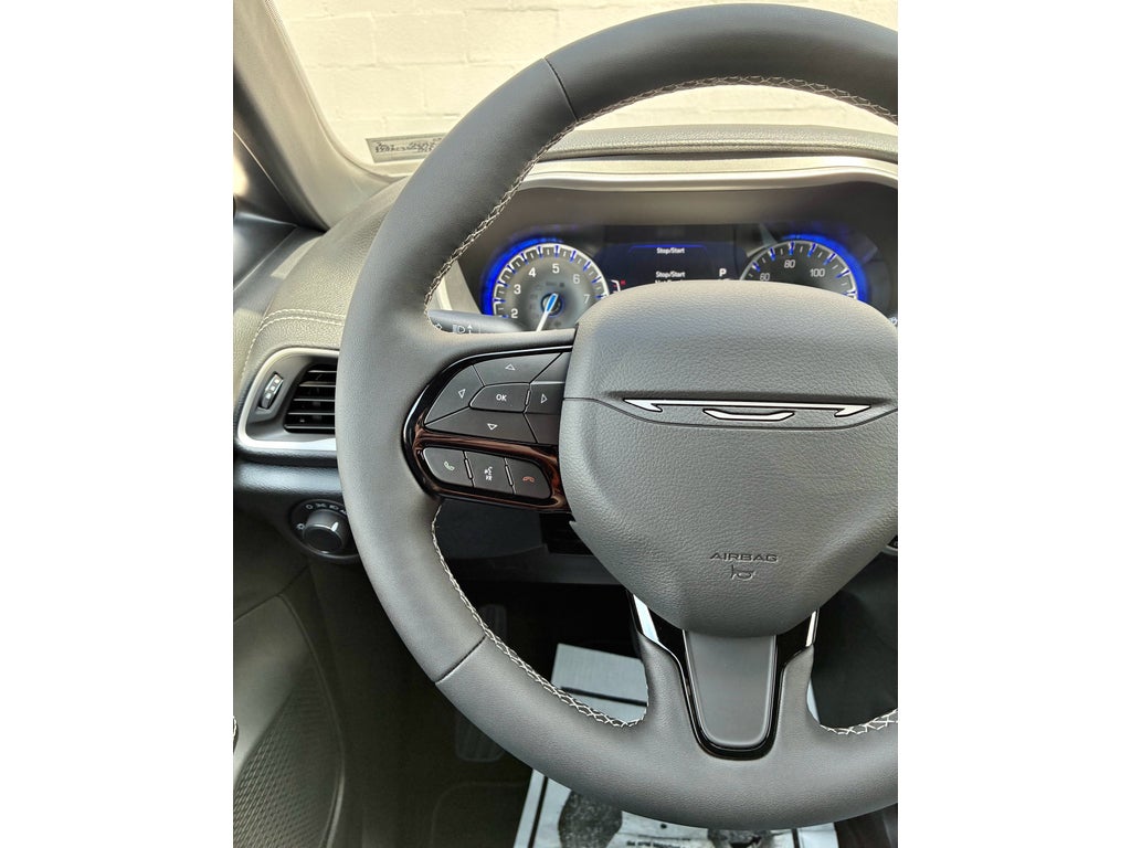2027 Chrysler Pacifica LIMITED AWD