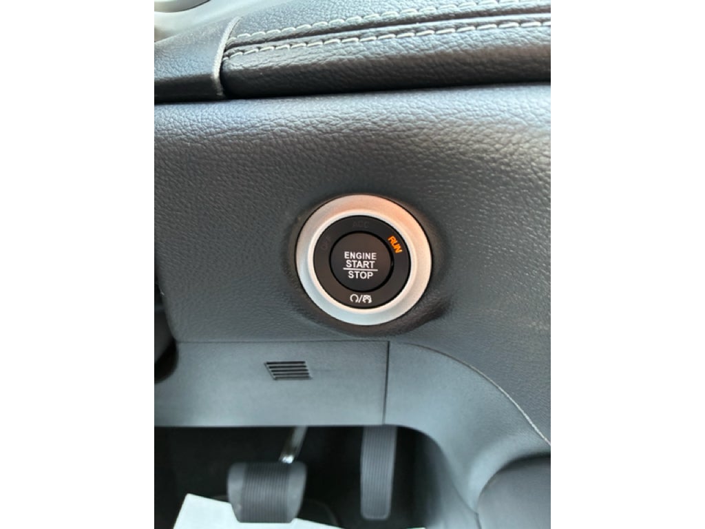 2027 Chrysler Pacifica LIMITED AWD