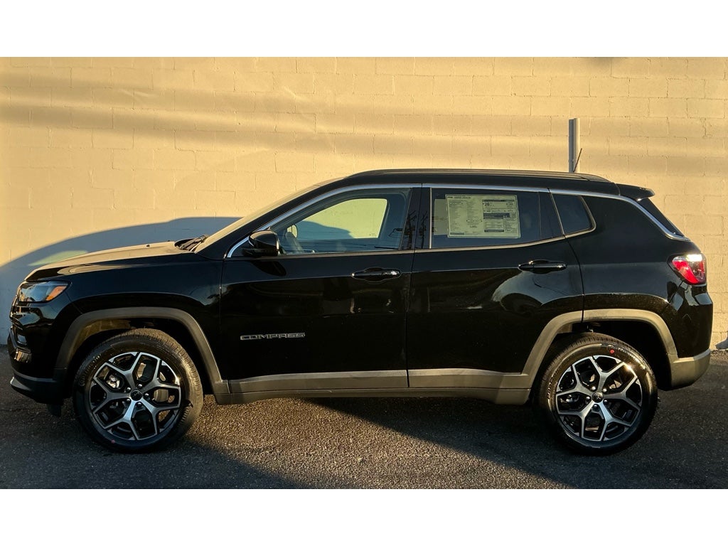 2026 Jeep Compass COMPASS LIMITED 4X4