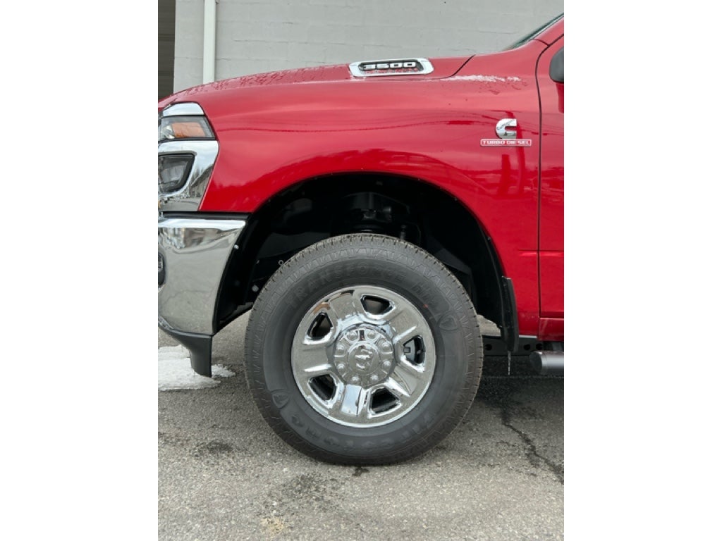 2026 RAM Ram 3500 RAM 3500 TRADESMAN CREW CAB 4X4 6'4' BOX