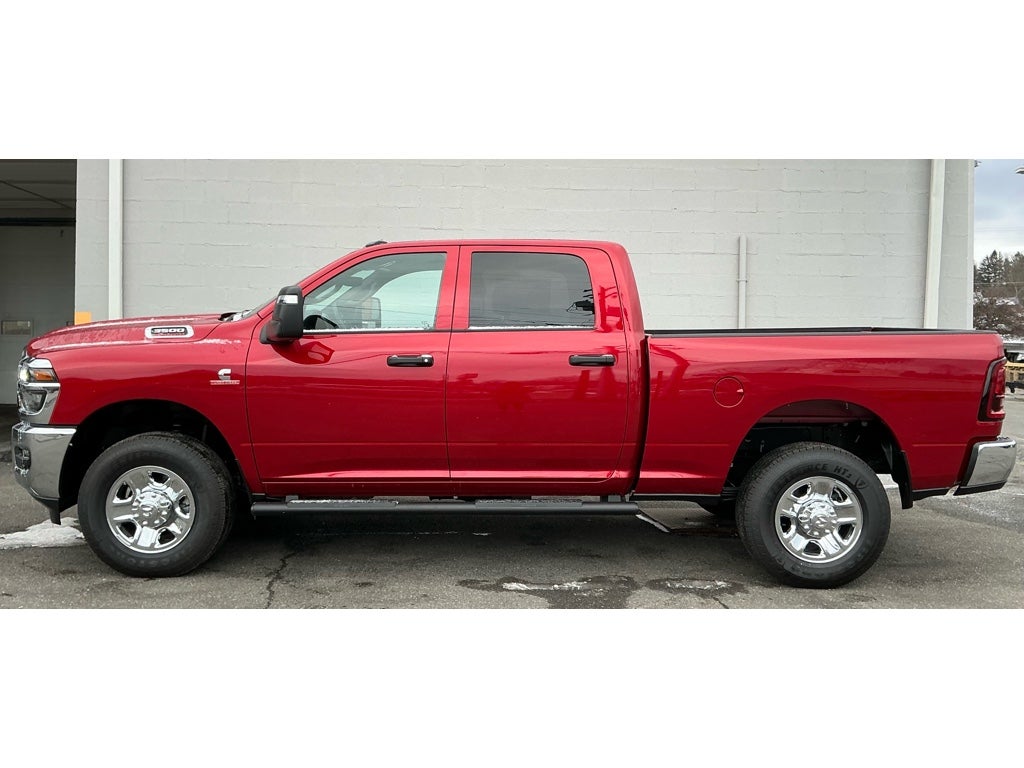 2026 RAM Ram 3500 RAM 3500 TRADESMAN CREW CAB 4X4 6'4' BOX