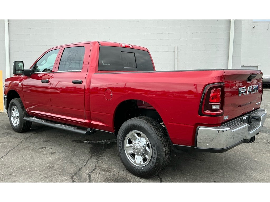 2026 RAM Ram 3500 RAM 3500 TRADESMAN CREW CAB 4X4 6'4' BOX
