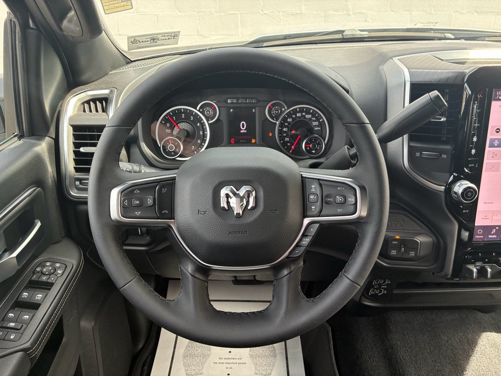 2026 RAM Ram 3500 RAM 3500 BIG HORN CREW CAB 4X4 6'4' BOX