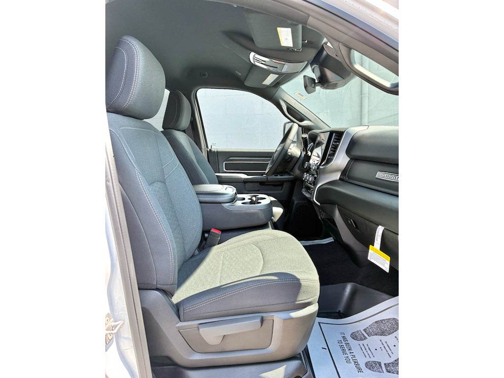2026 RAM 3500 Big Horn - Photo 15