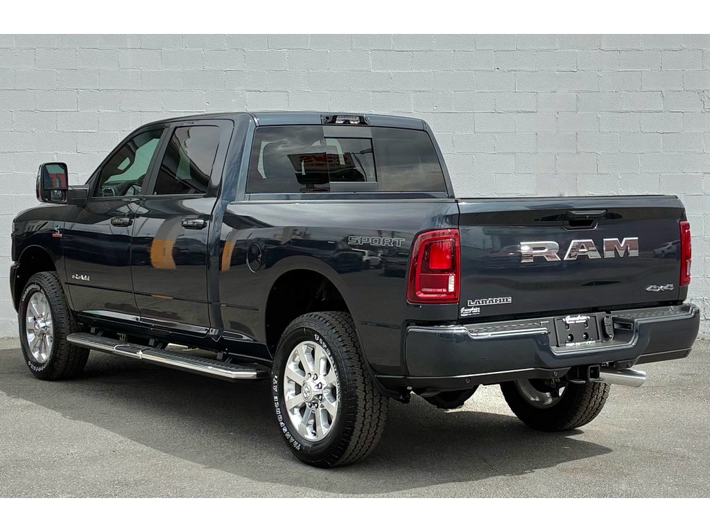 2026 RAM Ram 3500 RAM 3500 LARAMIE CREW CAB 4X4 6'4' BOX