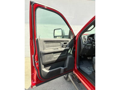 2026 RAM Ram 2500 RAM 2500 BLACK EXPRESS CREW CAB 4X4 6'4' BOX