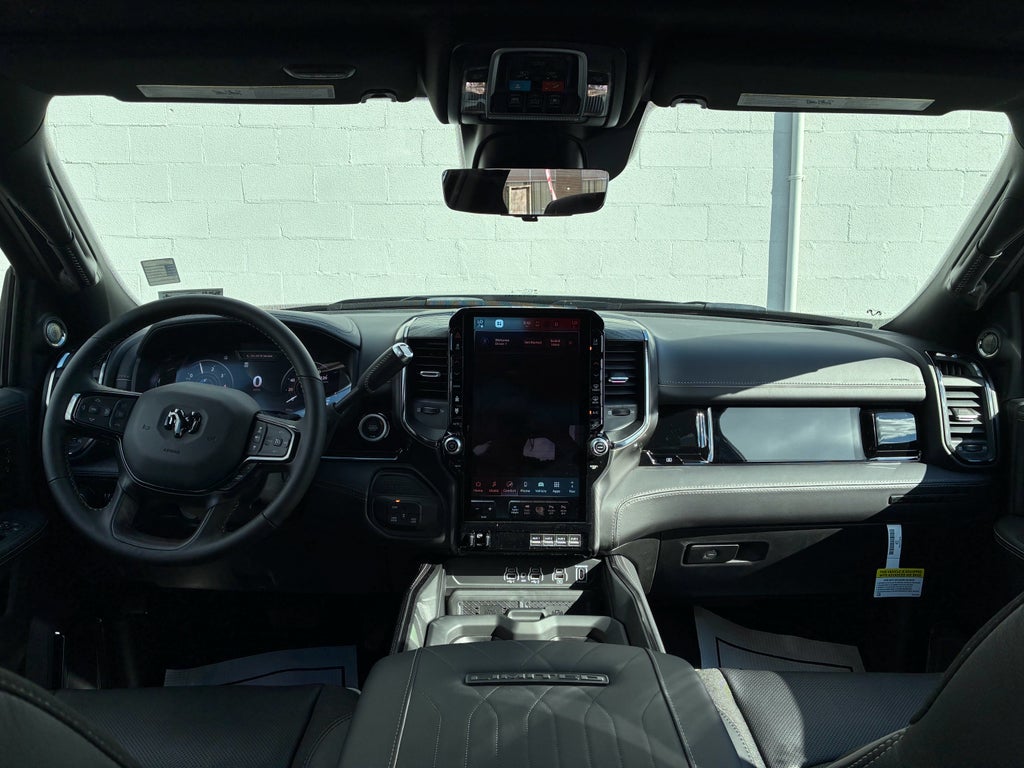 2026 RAM Ram 3500 RAM 3500 LIMITED CREW CAB 4X4 8' BOX