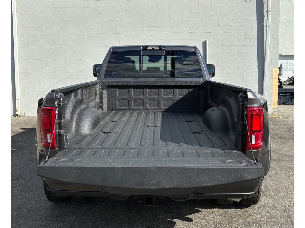 2026 RAM Ram 3500 RAM 3500 LIMITED CREW CAB 4X4 8' BOX