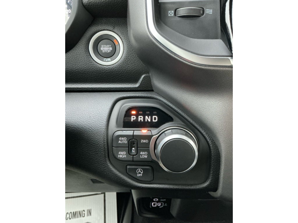 2025 RAM Ram 1500 RAM 1500 BIG HORN CREW CAB 4X4 5'7' BOX