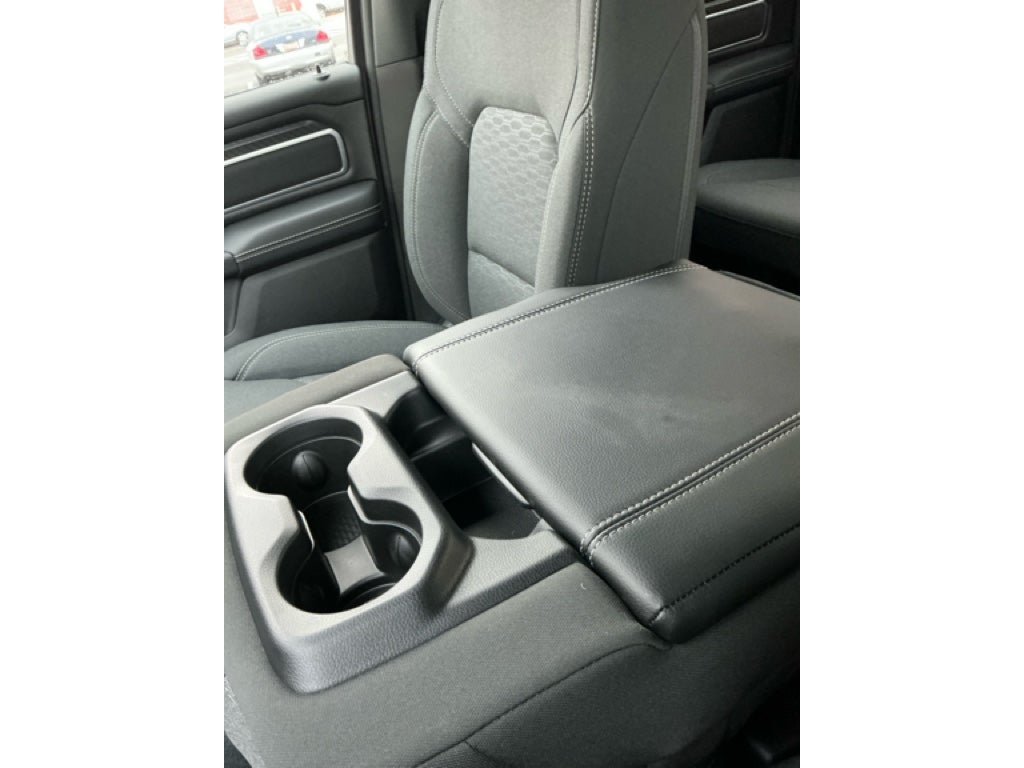 2025 RAM Ram 1500 RAM 1500 BIG HORN CREW CAB 4X4 5'7' BOX