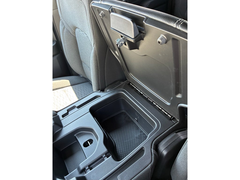 2026 RAM Ram 1500 EXPRESS CREW CAB 4X4 5'7' BOX