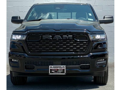2026 RAM Ram 1500 EXPRESS CREW CAB 4X4 5'7' BOX