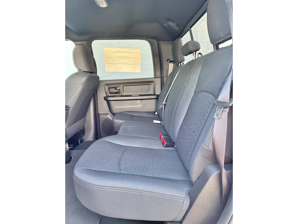 2026 RAM Ram 2500 BLACK EXPRESS CREW CAB 4X4 6'4' BOX