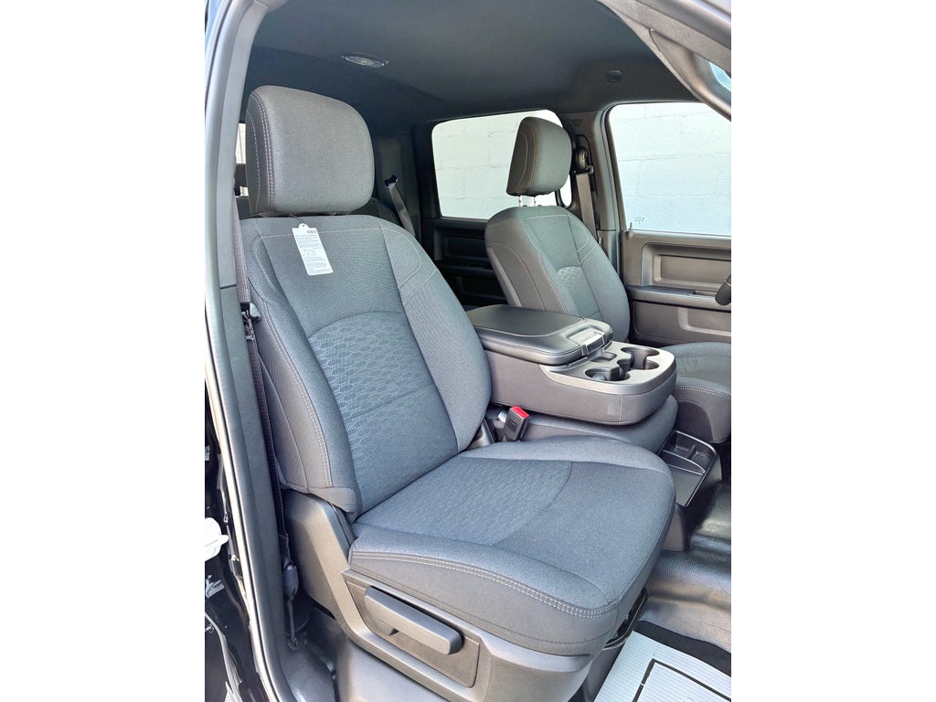 2026 RAM Ram 2500 BLACK EXPRESS CREW CAB 4X4 6'4' BOX