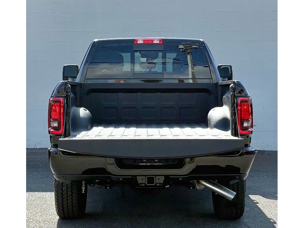 2026 RAM Ram 2500 BLACK EXPRESS CREW CAB 4X4 6'4' BOX