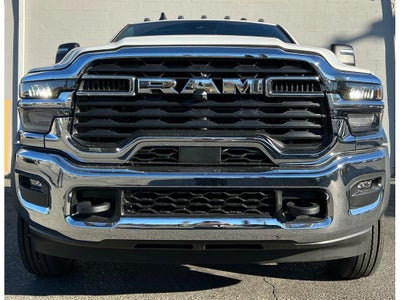 2026 RAM Ram 5500 Chassis Cab RAM 5500 TRADESMAN CHASSIS REGULAR CAB 4X4 60' CA