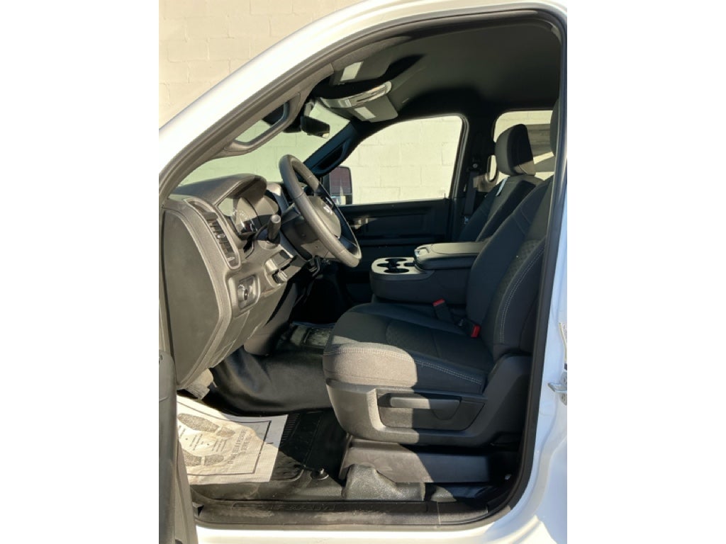 2026 RAM Ram 5500 Chassis Cab RAM 5500 TRADESMAN CHASSIS CREW CAB 4X4 60' CA