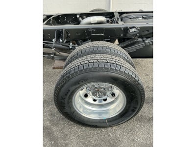 2026 RAM Ram 3500 Chassis Cab RAM 3500 TRADESMAN CREW CAB CHASSIS 4X4 60' CA