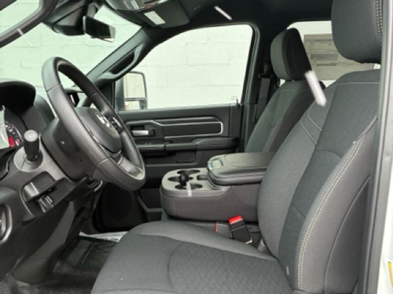 2026 RAM Ram 3500 Chassis Cab RAM 3500 BIG HORN CREW CAB CHASSIS 4X4 60' CA