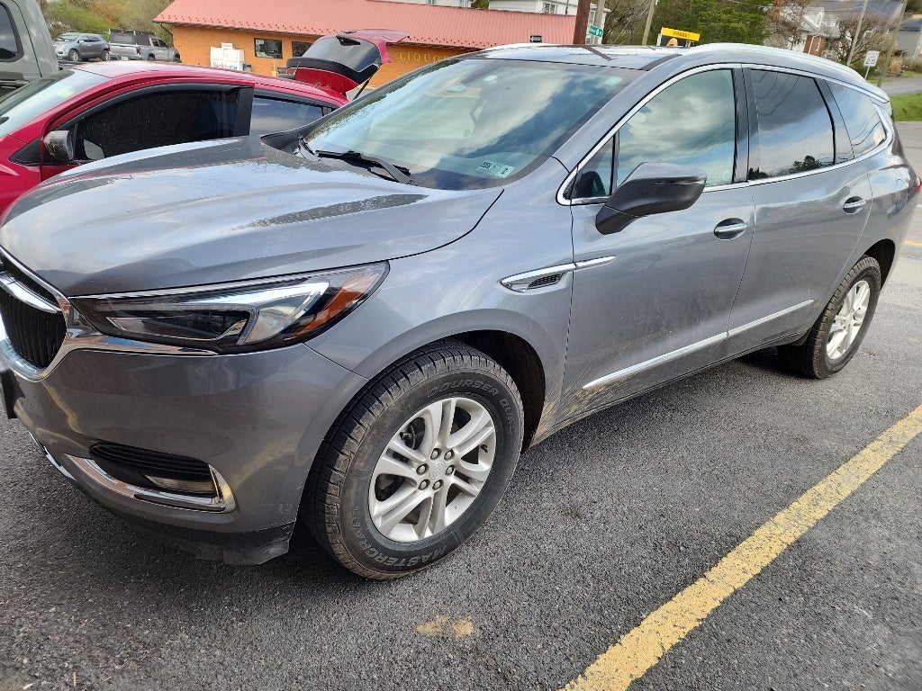 2021 Buick Enclave Essence AWD's photo