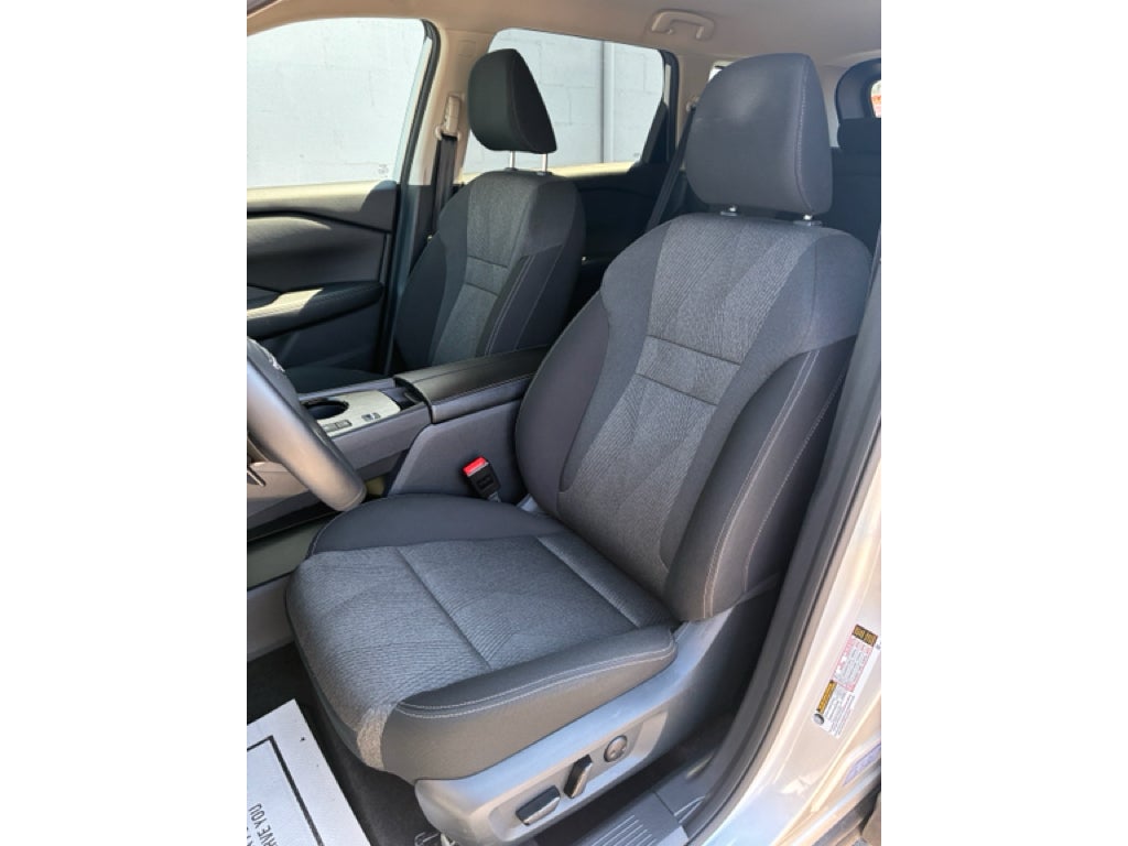 2025 Nissan Rogue SV FWD