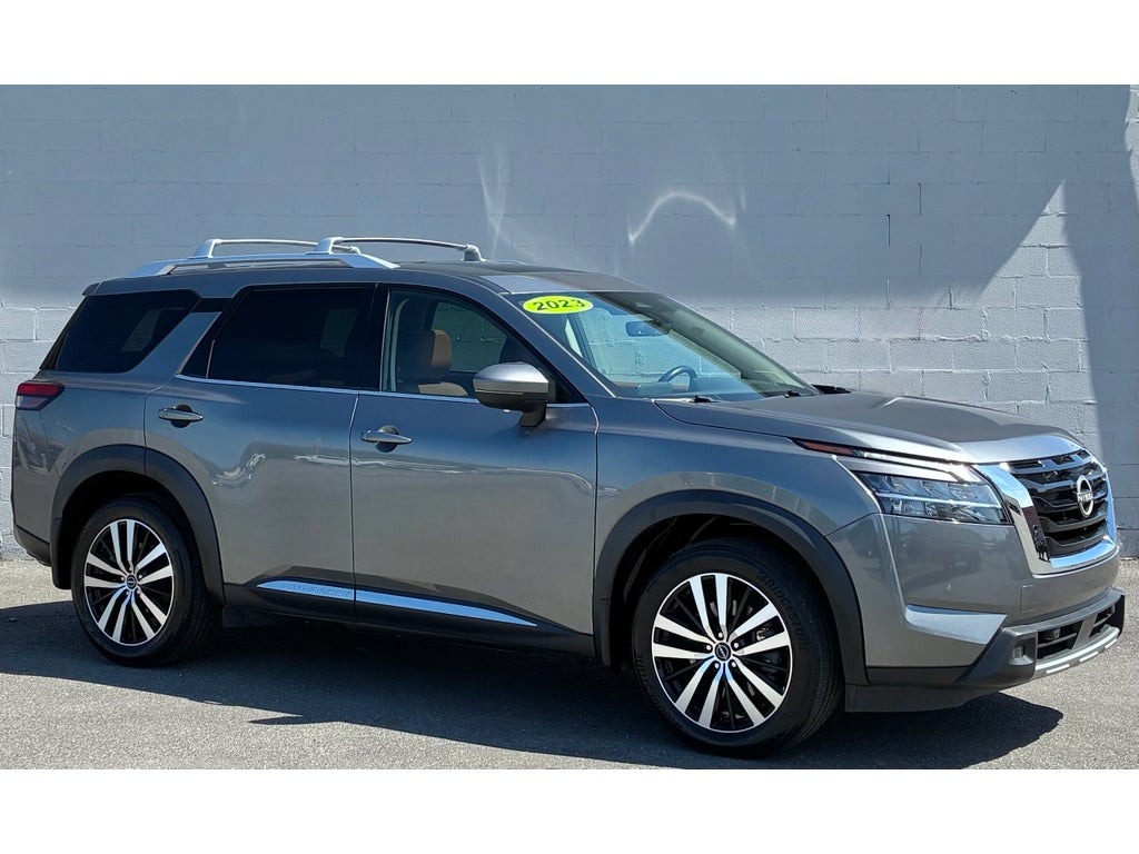 2023 Nissan Pathfinder Platinum 4WD