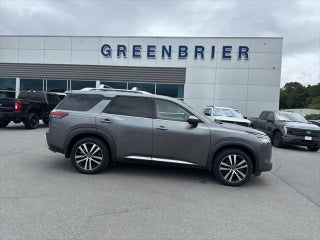 2023 Nissan Pathfinder Platinum 4WD