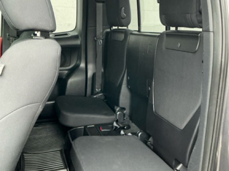 2016 Toyota Tacoma SR5 V6