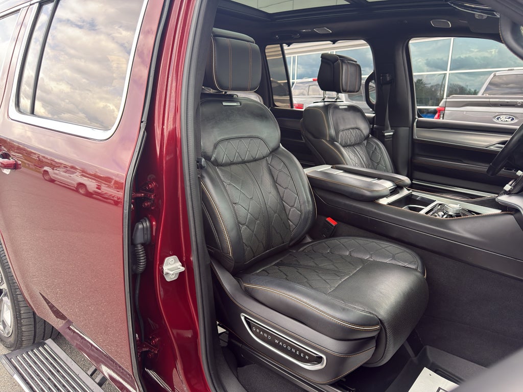 2022 Jeep Grand Wagoneer Series III