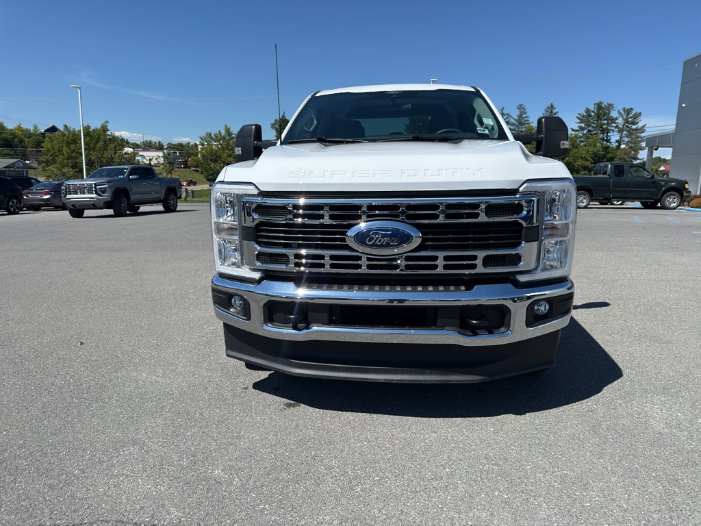 2025 Ford F-250 XLT