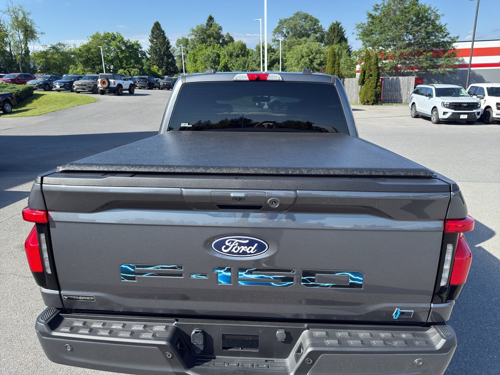 2025 Ford F-150 Lightning Flash
