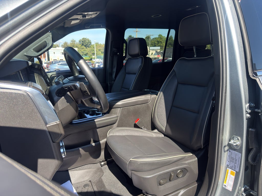 2025 GMC Yukon XL Elevation