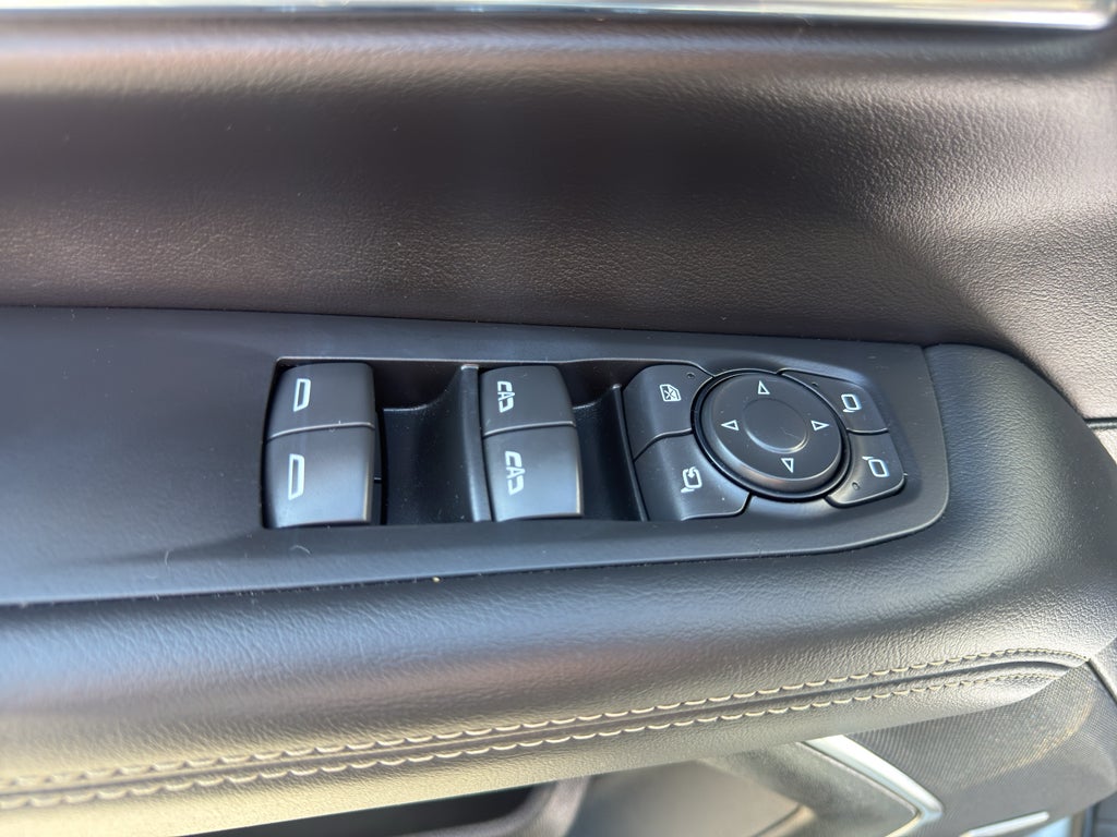2025 GMC Yukon XL Elevation