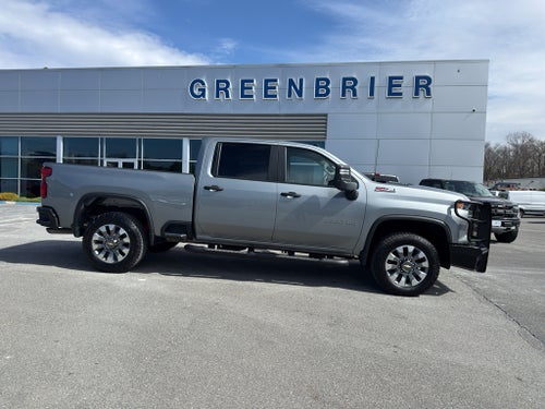 2025 Chevrolet Silverado Custom
