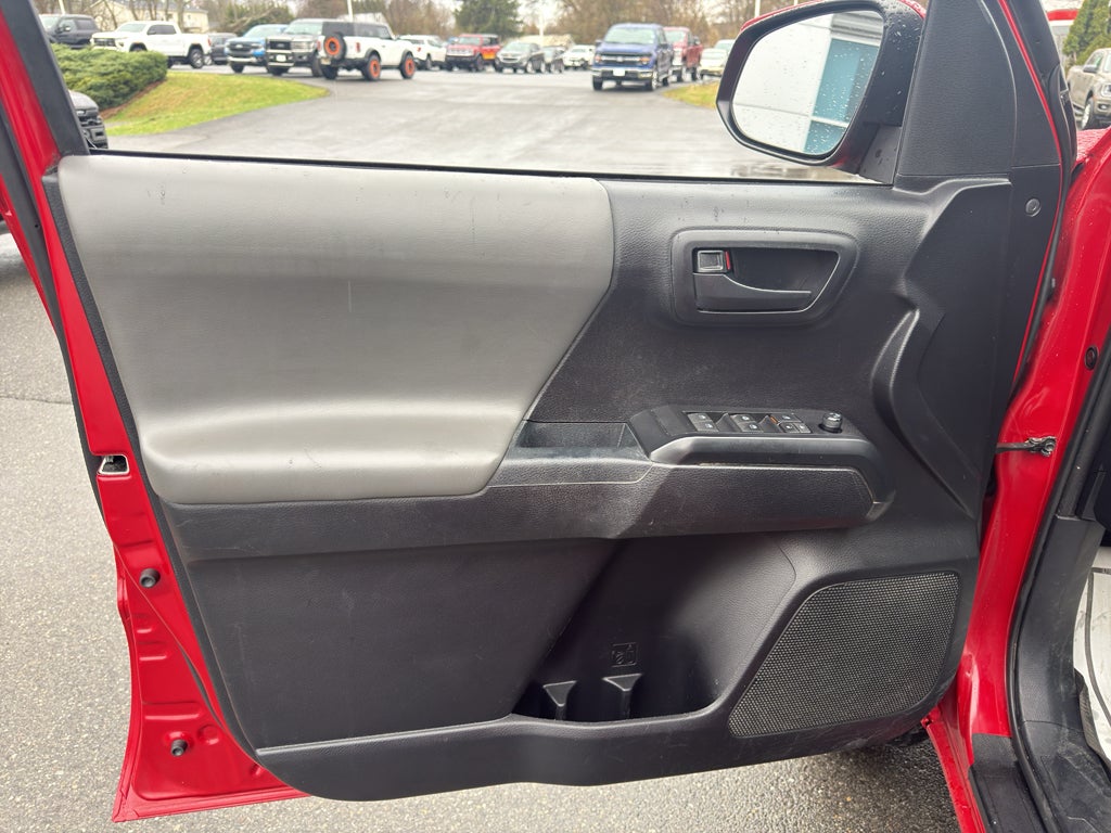 2021 Toyota Tacoma SR