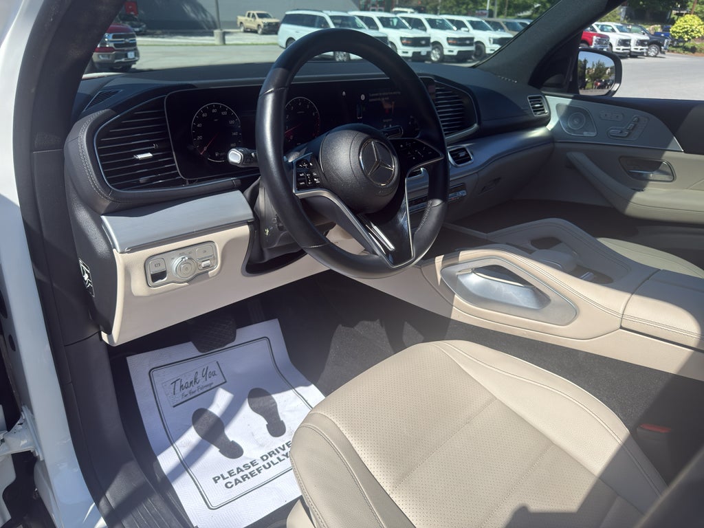 2025 Mercedes-Benz GLS 450 4MATIC®