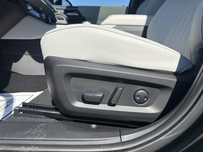 2025 Mitsubishi Outlander Platinum Edition