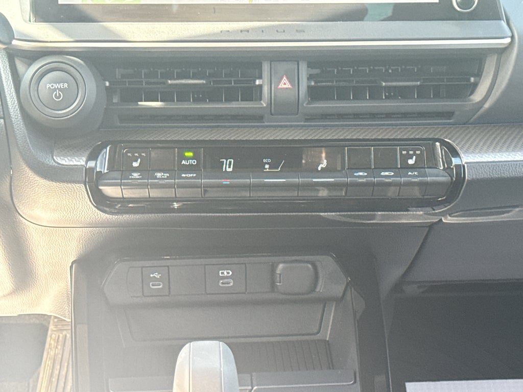 2025 Toyota Prius XLE