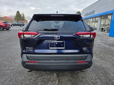 2022 Toyota RAV4 XLE