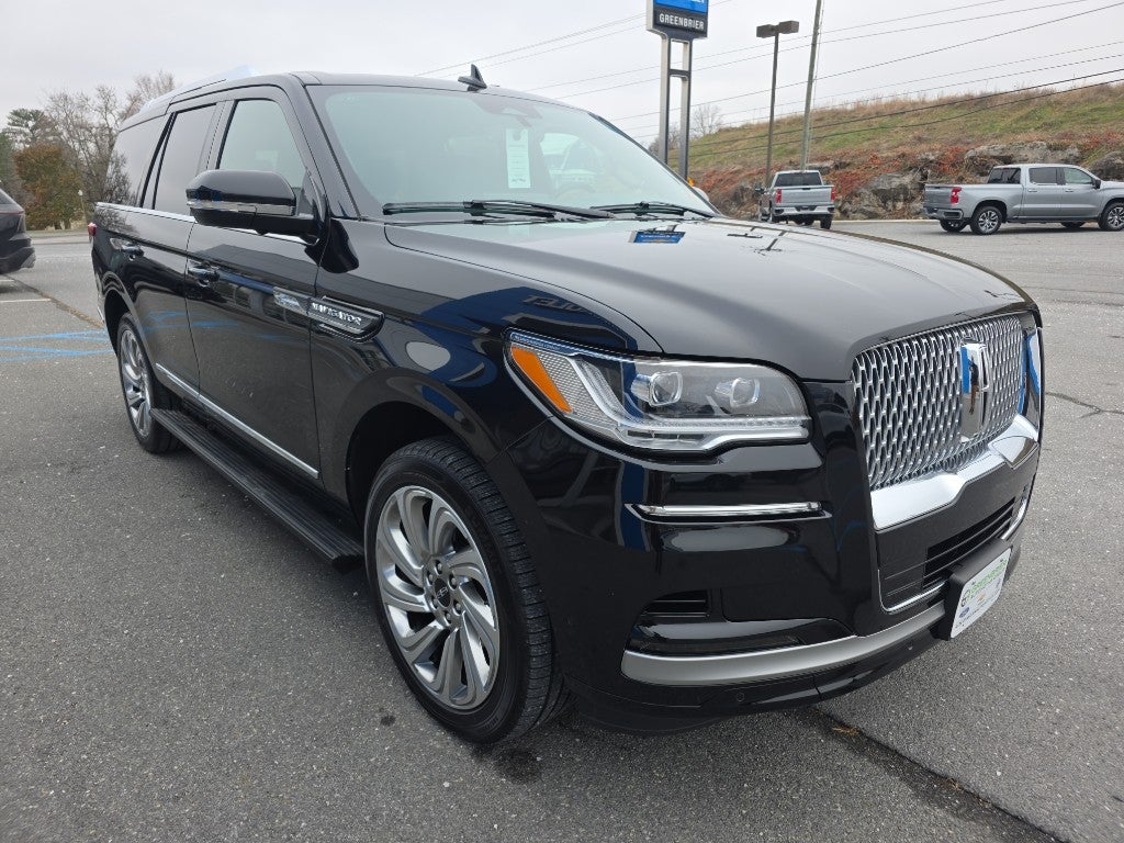 2024 Lincoln Navigator Premiere